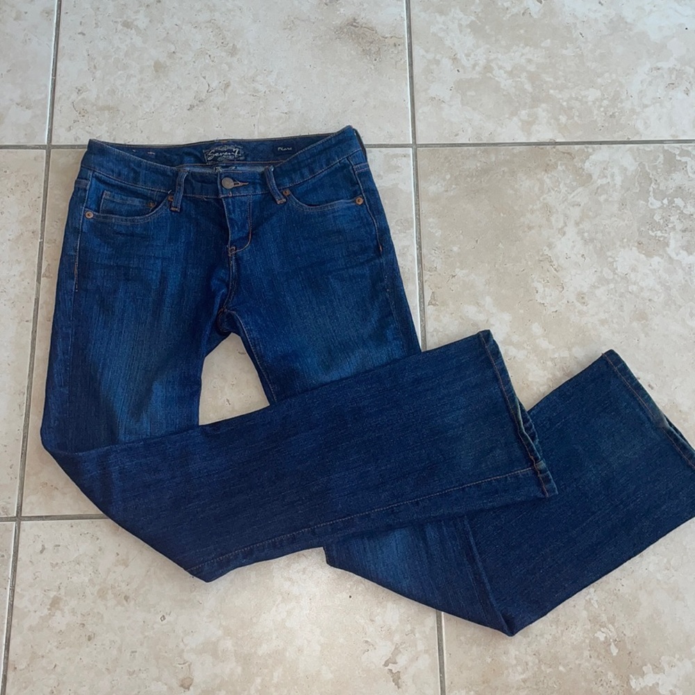 7 For All Mankind 7 jeans flare bell bottom dark denim size 27